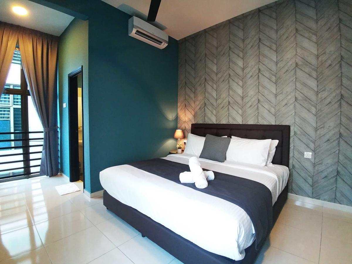 Le Bleu Malacca Екстериор снимка
