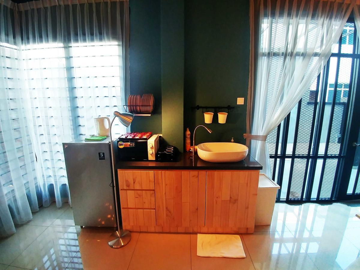 Le Bleu Malacca Екстериор снимка